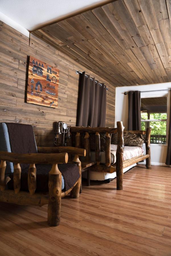 Remodelled Cabin! Great Location! Sevierville Kültér fotó