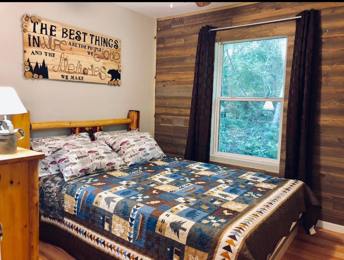 Remodelled Cabin! Great Location! Sevierville Kültér fotó